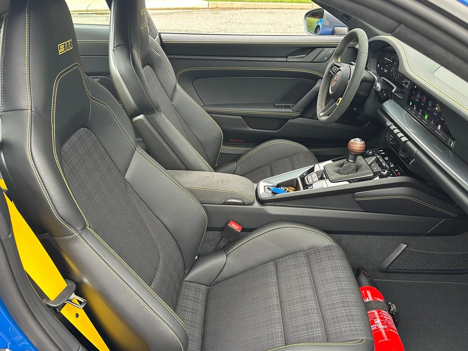 2026 Porsche 992 Carrera T - Image 8 of 31