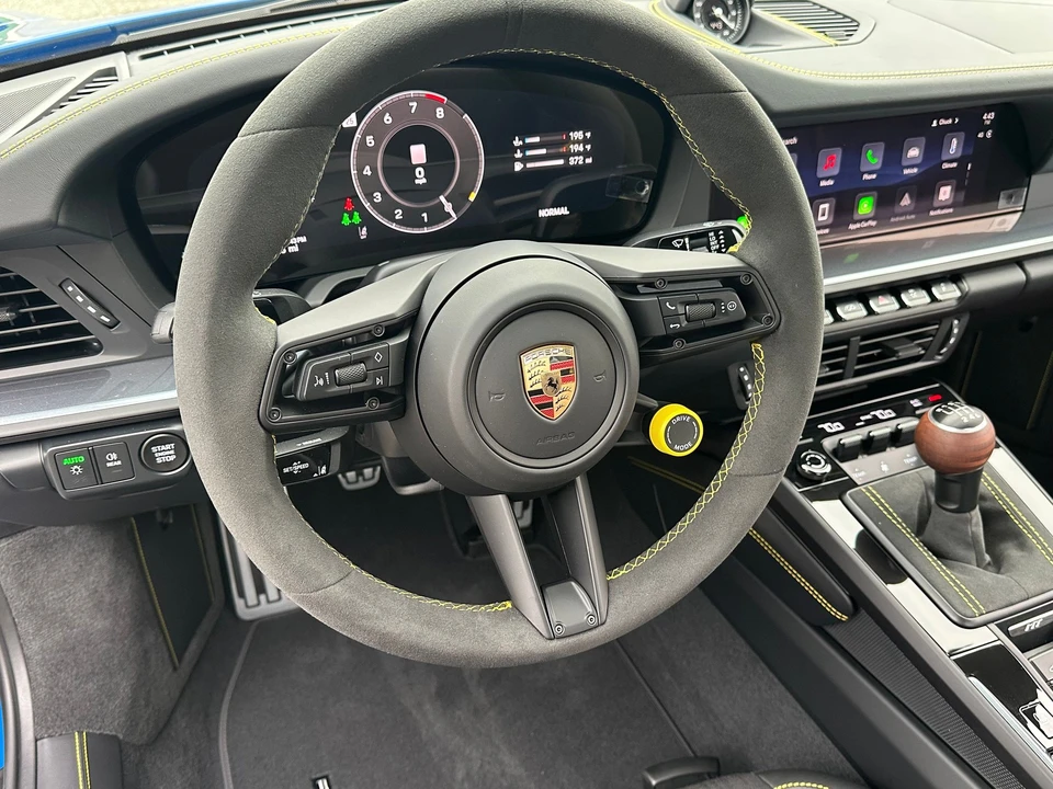 2026 Porsche 992 Carrera T - Image 6 of 31