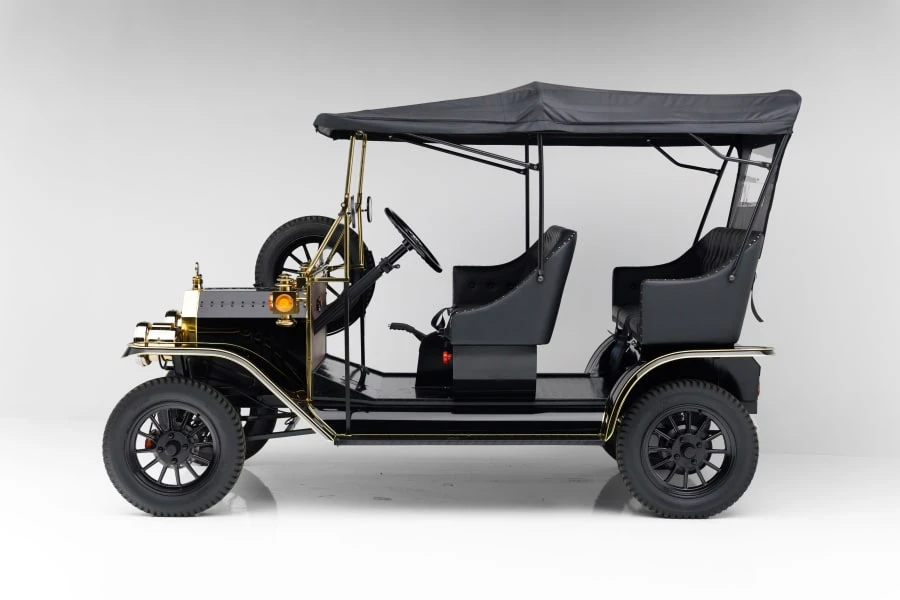 Ford Model T - Image 9 of 31