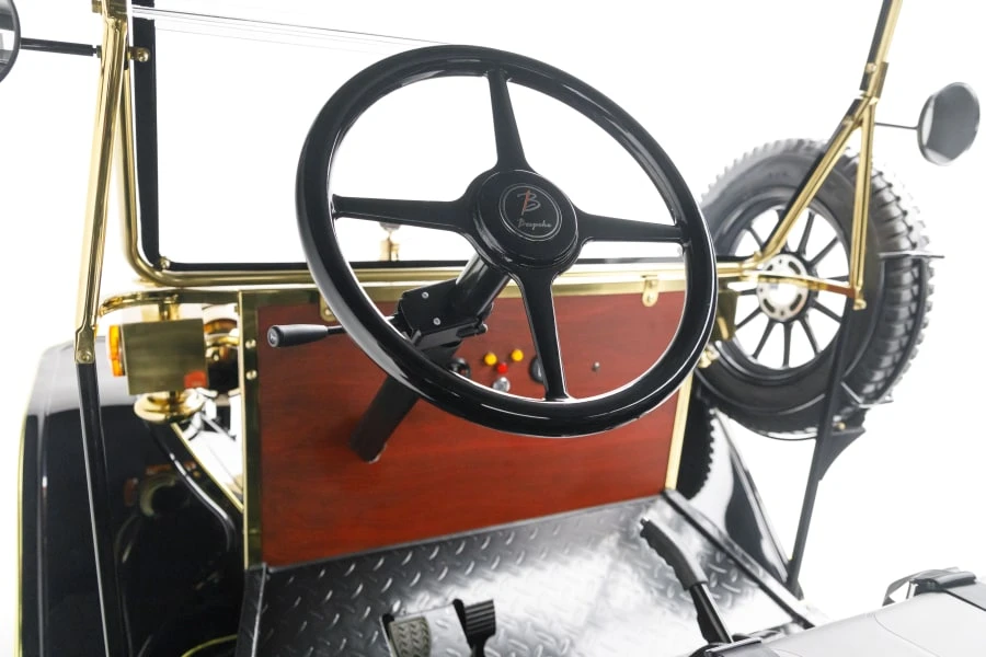 Ford Model T - Image 27 of 31