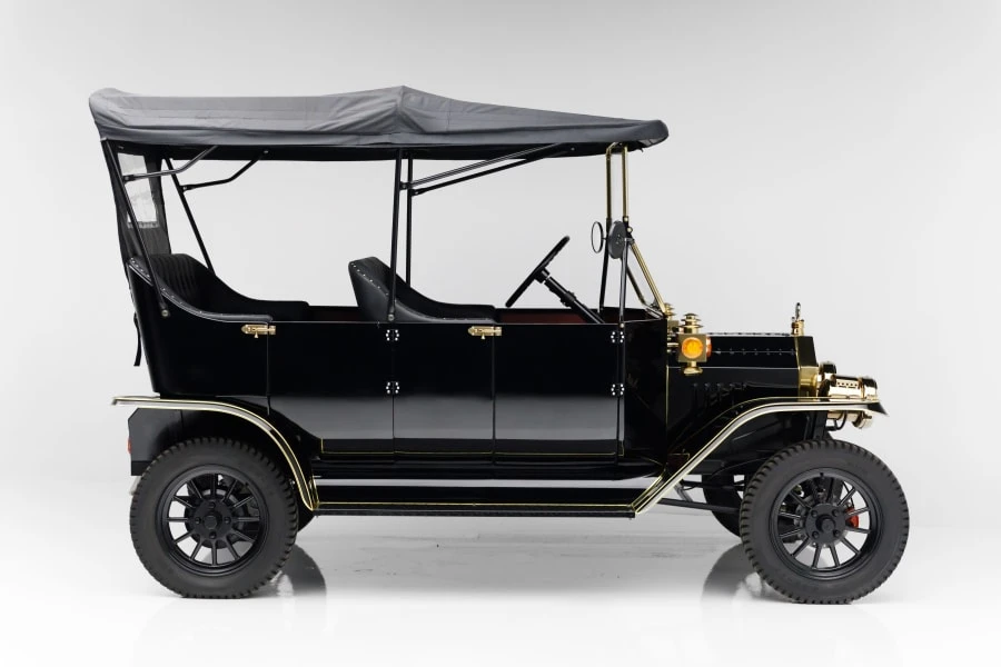Parts & Memorabilia Golf Carts - Image 2 of 31