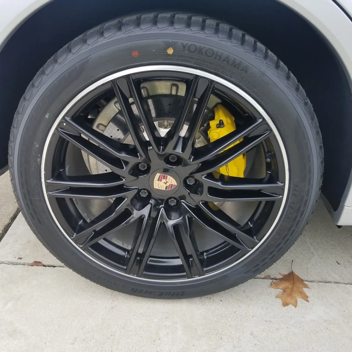 2014 Porsche 958 Cayenne Turbo S - Image 12 of 23