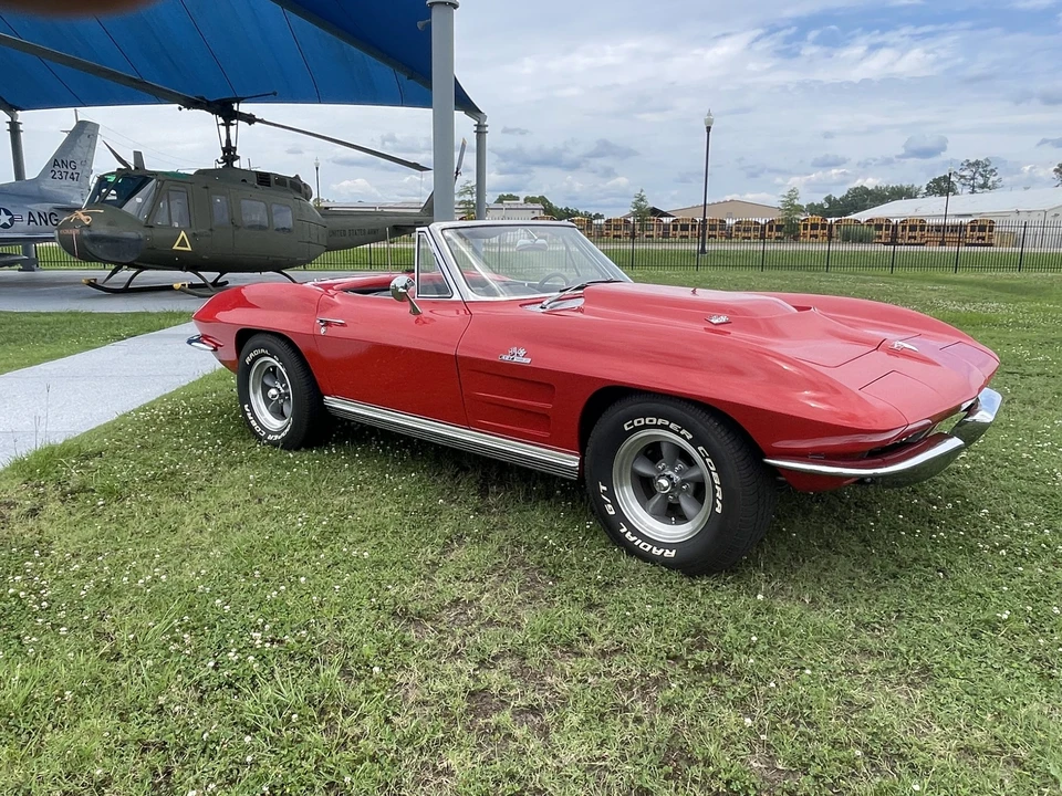 1963 Chevrolet Corvette C2 - Image 20 of 31