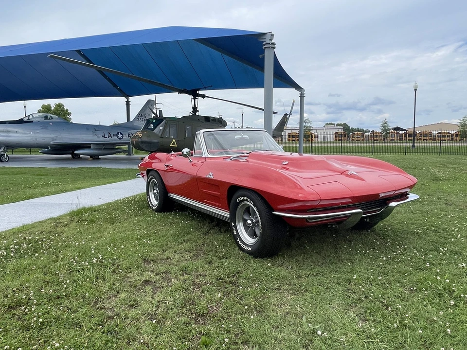 1963 Chevrolet Corvette C2 - Image 17 of 31