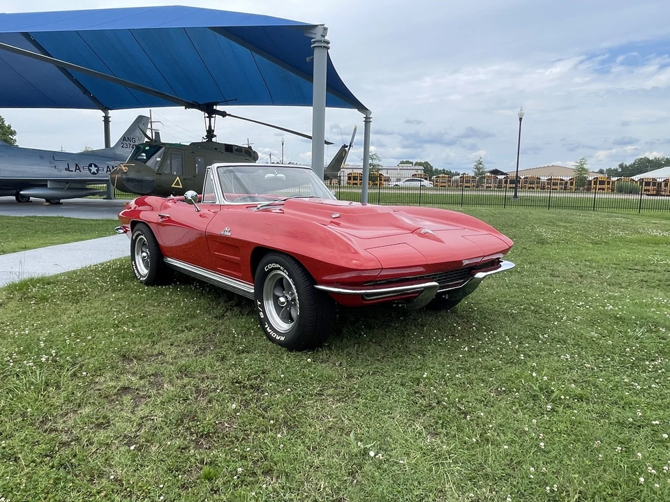 1963 Chevrolet Corvette C2 - Image 19 of 31
