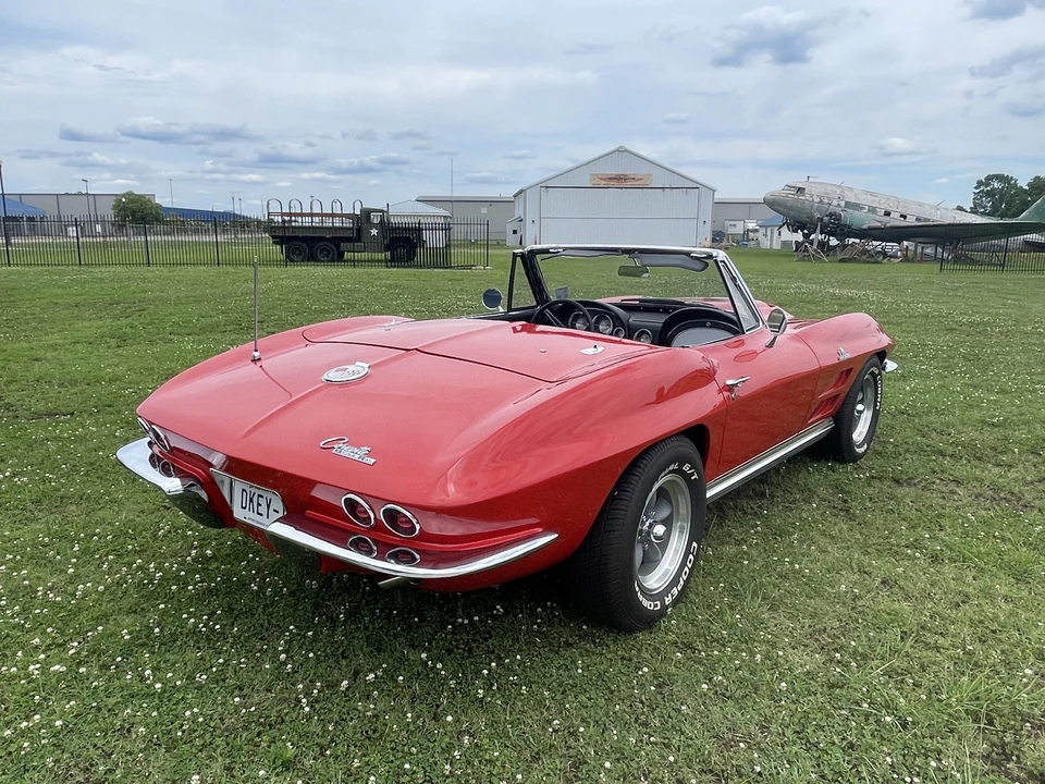 1963 Chevrolet Corvette C2 - Image 23 of 31