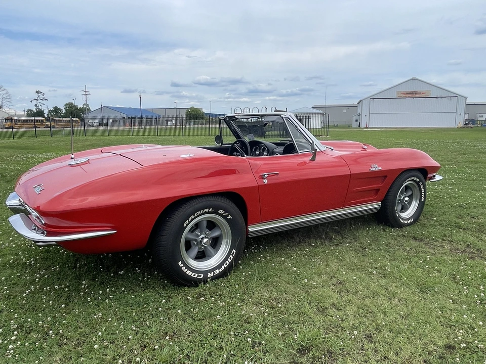 1963 Chevrolet Corvette C2 - Image 22 of 31