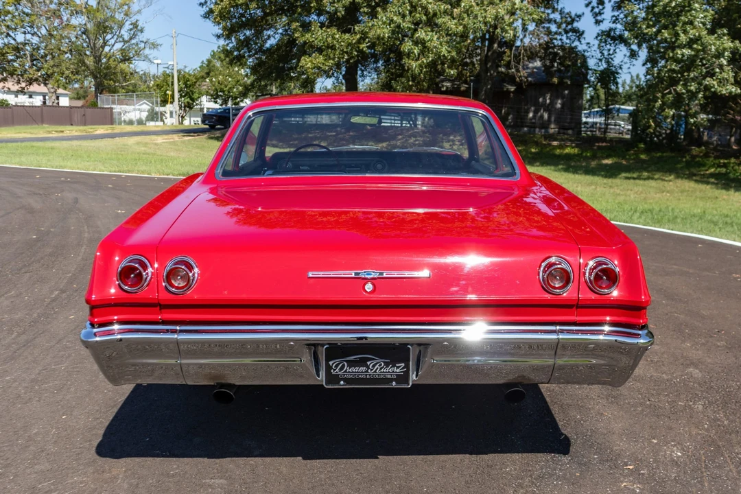 1965 Chevrolet Biscayne - Image 7 of 31