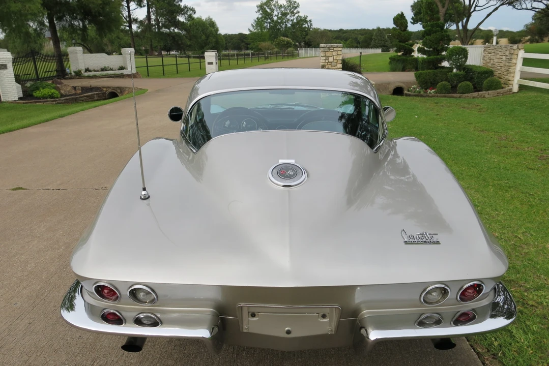 1966 Chevrolet Corvette C2 - Image 18 of 31