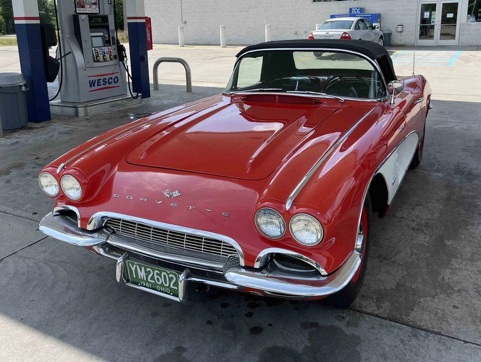 1961 Chevrolet Corvette C1 - Image 13 of 31