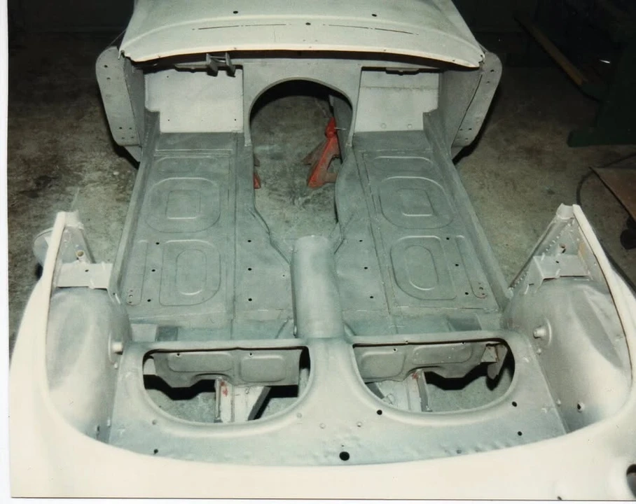 Healey - Image 2 of 4