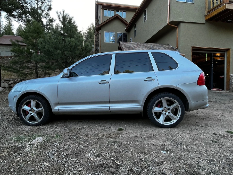 2006 Porsche 955/957 Cayenne Turbo S - Image 2 of 21