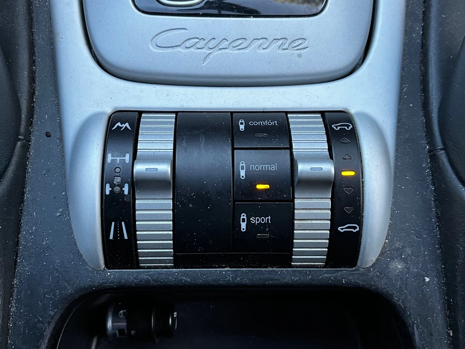 2006 Porsche 955/957 Cayenne Turbo S - Image 13 of 21