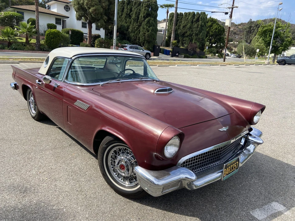 1957 Ford Thunderbird 1st Gen - Image 14 of 31