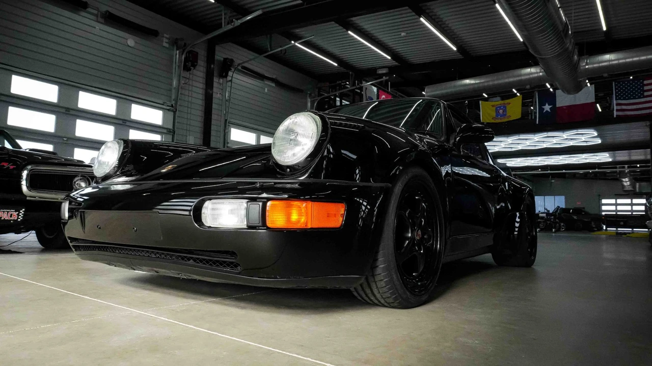 1992 Porsche 964 Turbo - Image 14 of 31
