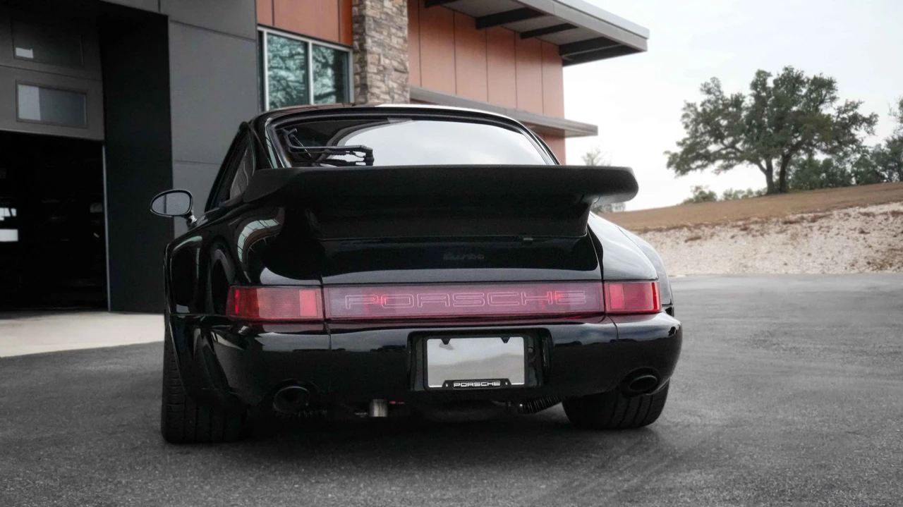1992 Porsche 964 Turbo - Image 4 of 31