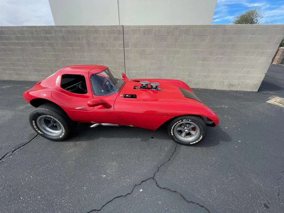 Chevrolet - Image 17 of 31