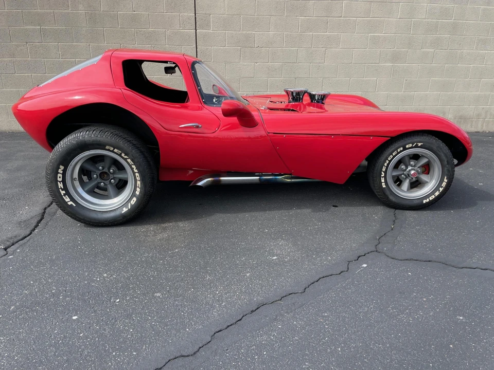 Chevrolet - Image 15 of 31