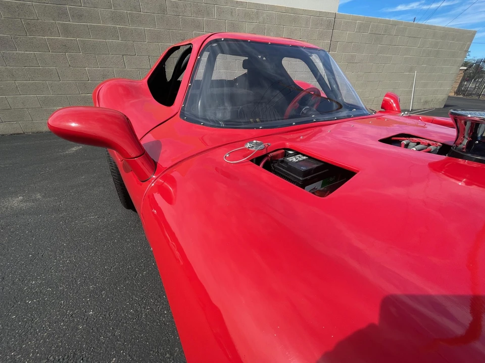 Chevrolet - Image 31 of 31