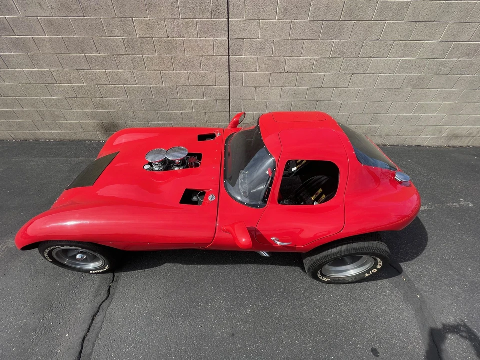 Chevrolet - Image 8 of 31