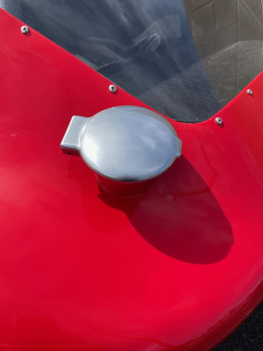 Chevrolet - Image 25 of 31
