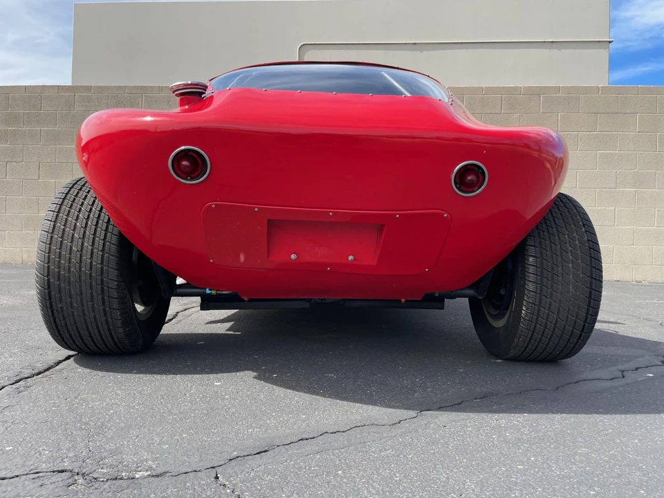 Chevrolet - Image 12 of 31