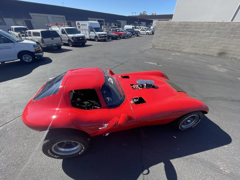 Chevrolet - Image 13 of 31