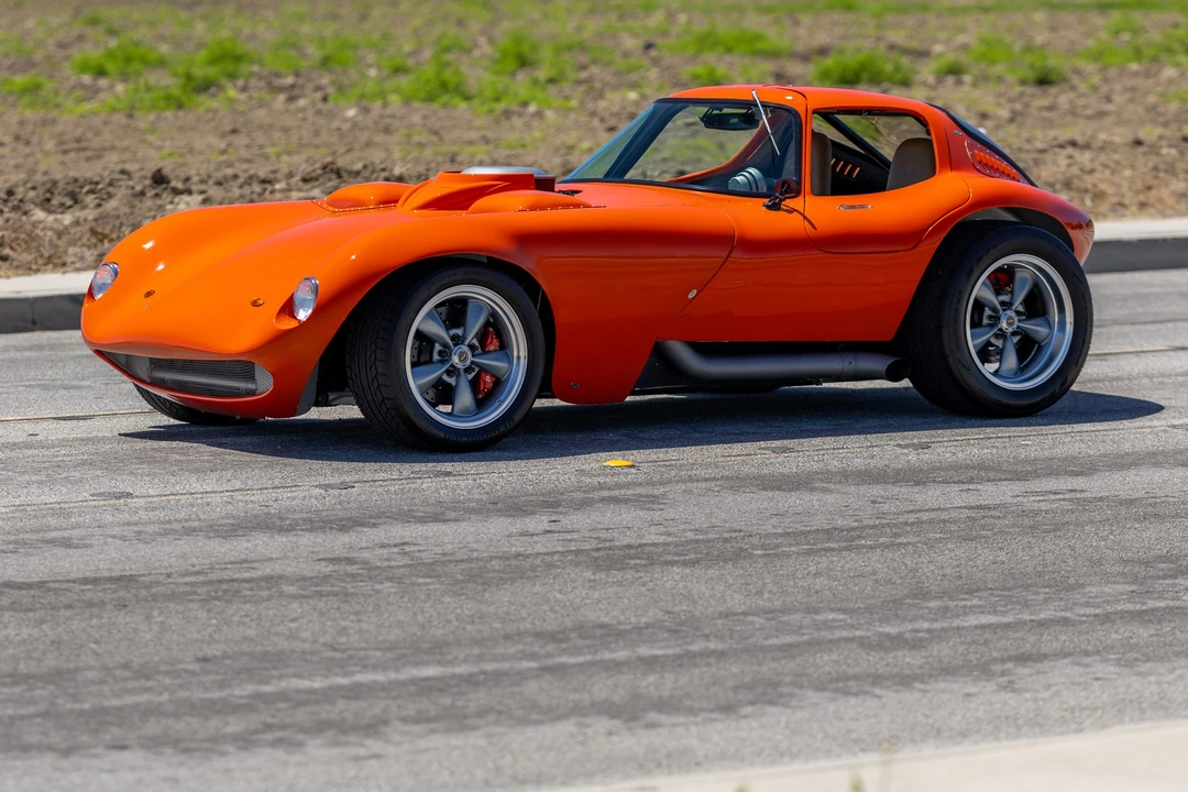 Vehicle image 3 of 31