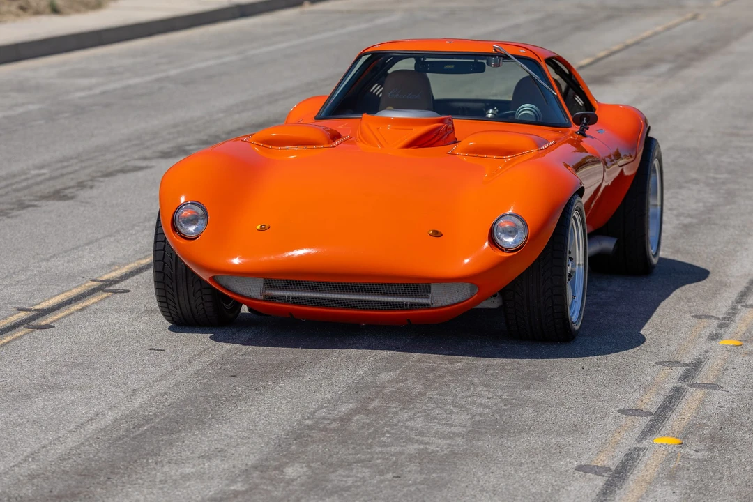 Vehicle image 10 of 31