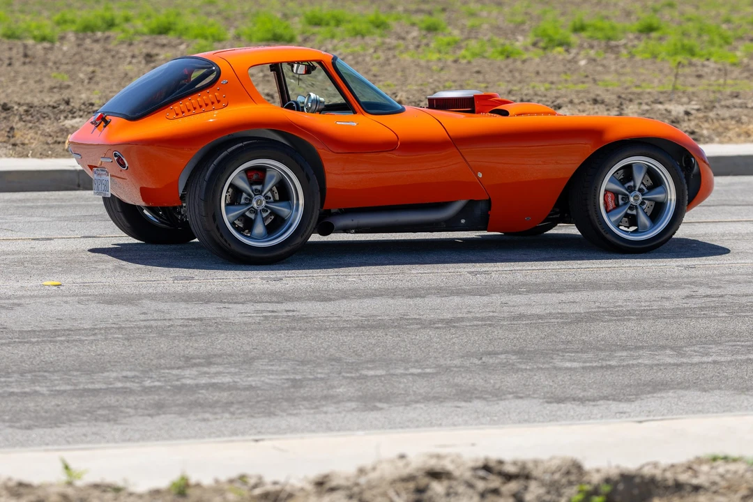 Vehicle image 19 of 31