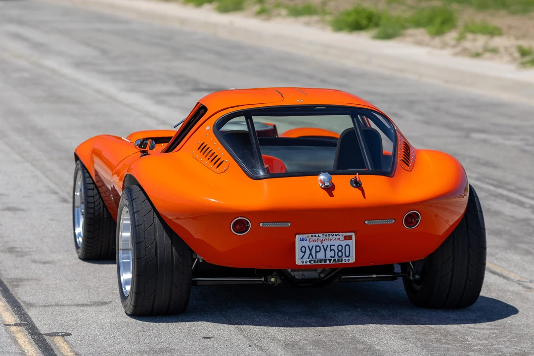 Vehicle image 26 of 31