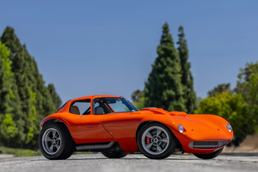 Vehicle image 17 of 31