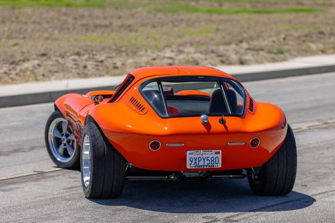 Vehicle image 27 of 31