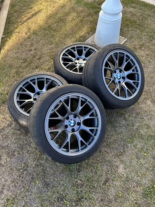 Parts & Memorabilia Wheels - Image 2 of 2