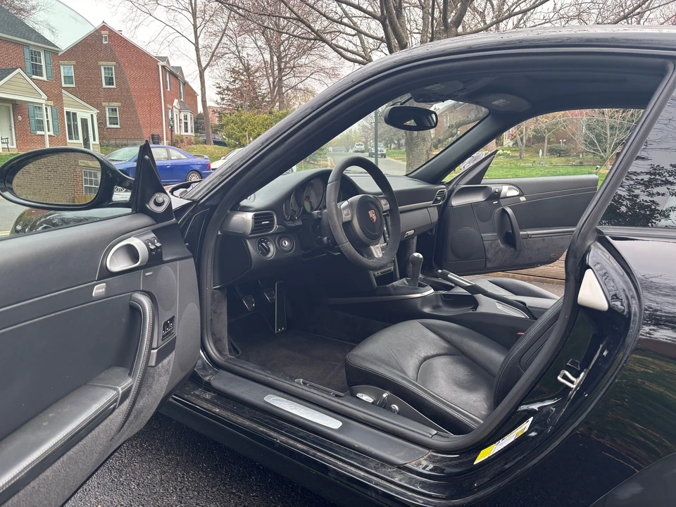 2009 Porsche 997 Carrera S - Image 2 of 31