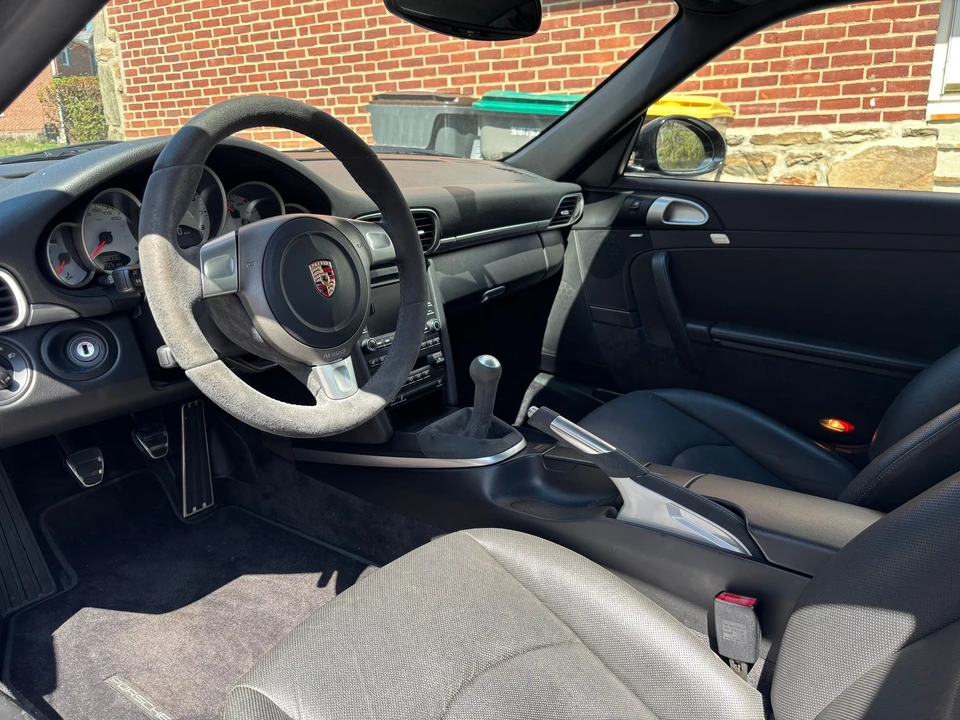 2009 Porsche 997 Carrera S - Image 17 of 31