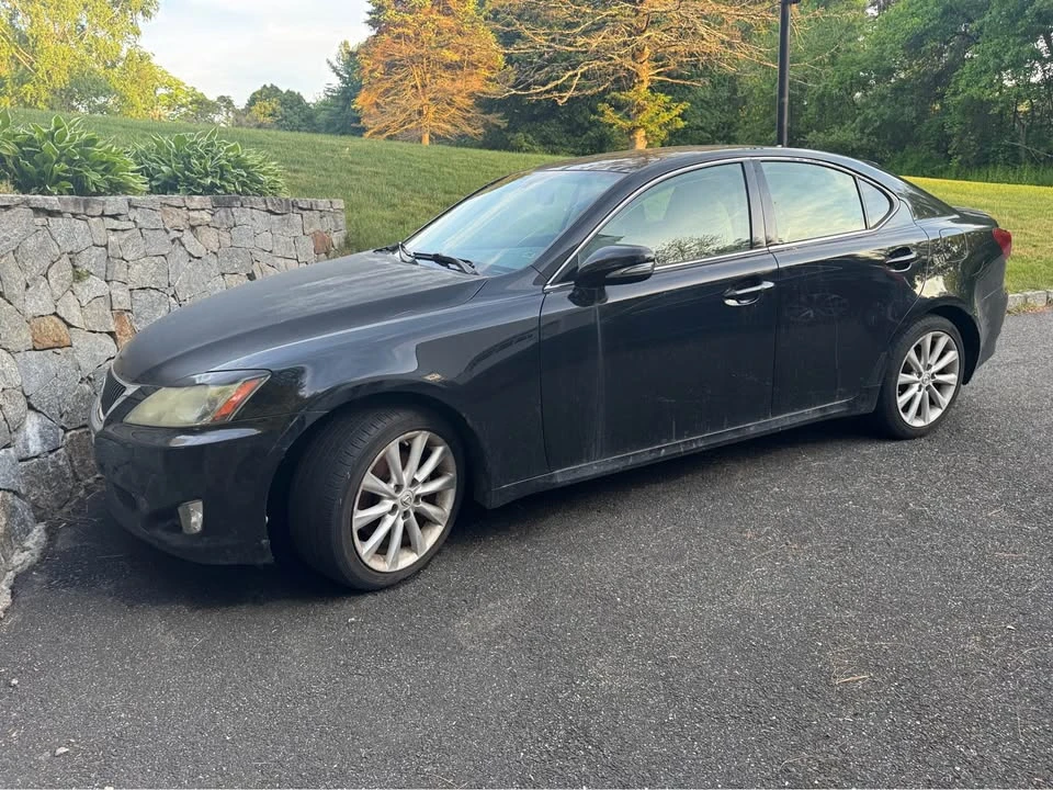 2010 Lexus IS 2nd Gen - Image 2 of 5