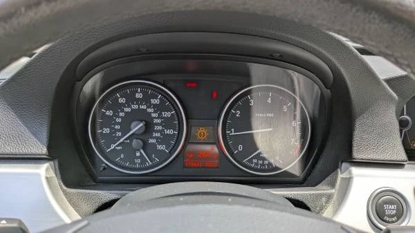 2011 BMW E90 3 Series Sedan - Image 13 of 21