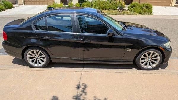 2011 BMW E90 3 Series Sedan - Image 3 of 21