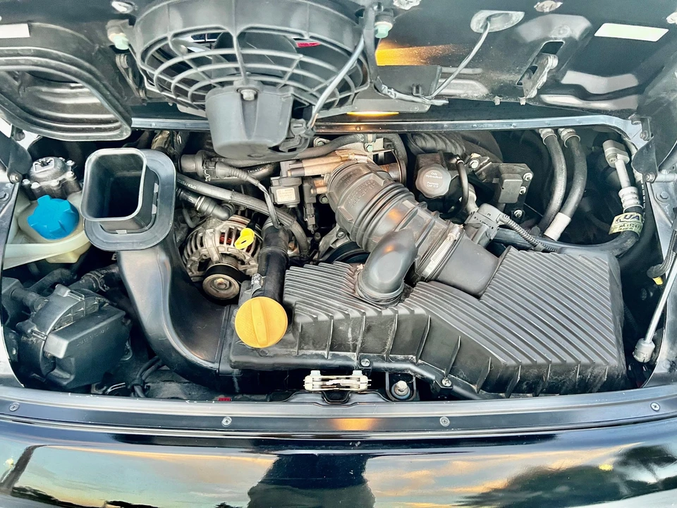 1999 Porsche 996 Carrera - Image 15 of 20