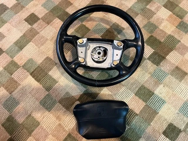 1994 Parts & Memorabilia Seats & Interior - Image 2 of 4