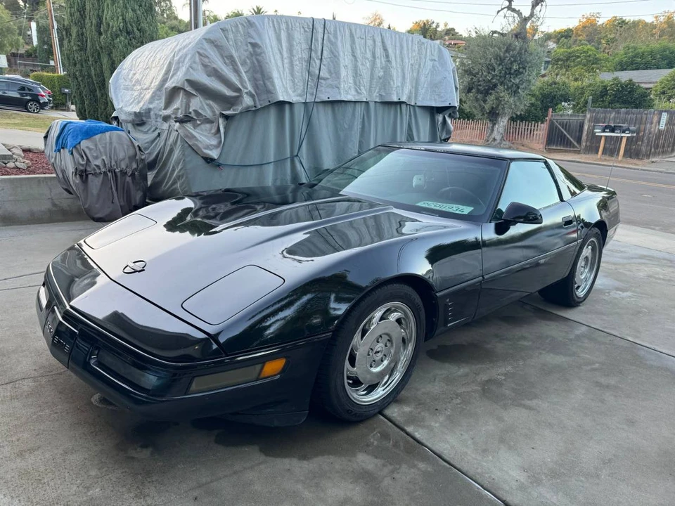 1996 Chevrolet Corvette C4 - Image 3 of 14