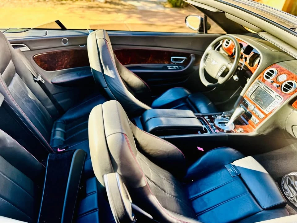 2007 Bentley Azure 2nd Gen - Image 7 of 10
