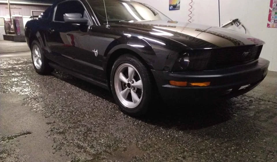 2009 Ford S197 Mustang - Image 6 of 8