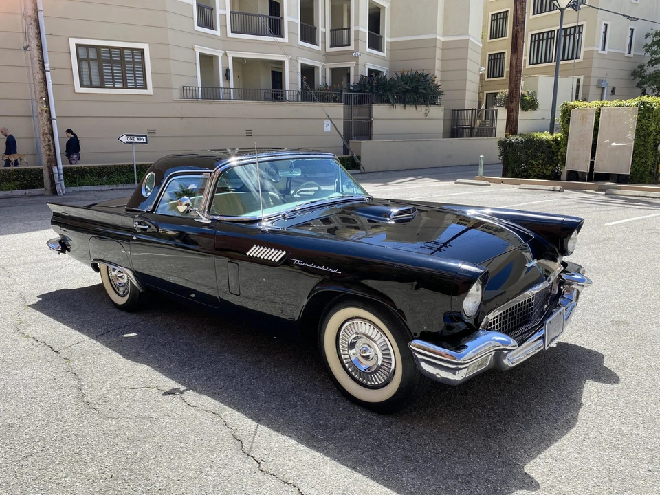 1957 Ford Thunderbird 1st Gen - Image 6 of 31