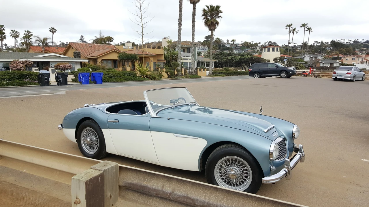 1960 Austin-Healey 3000 Mark I - Image 29 of 31
