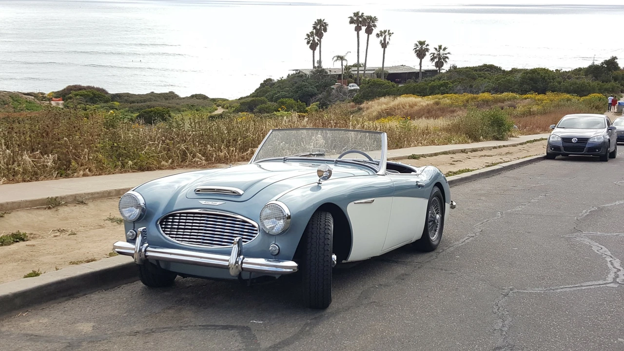 1960 Austin-Healey 3000 Mark I - Image 14 of 31