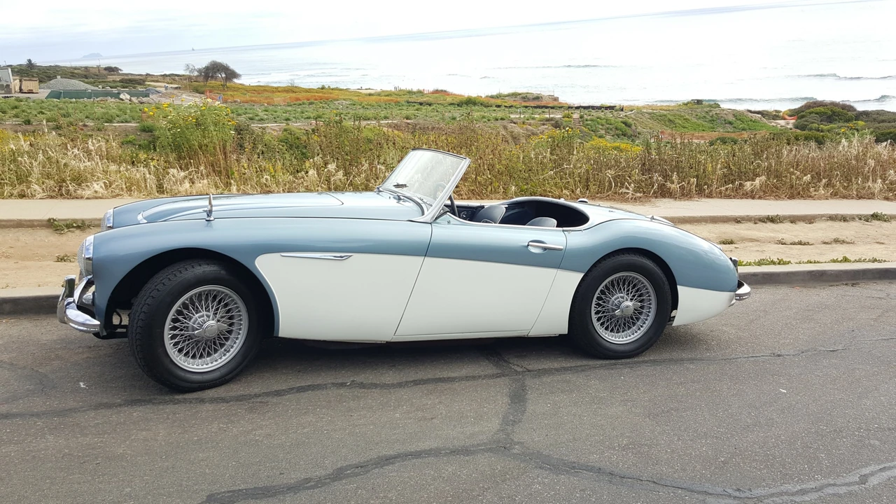 1960 Austin-Healey 3000 Mark I - Image 17 of 31