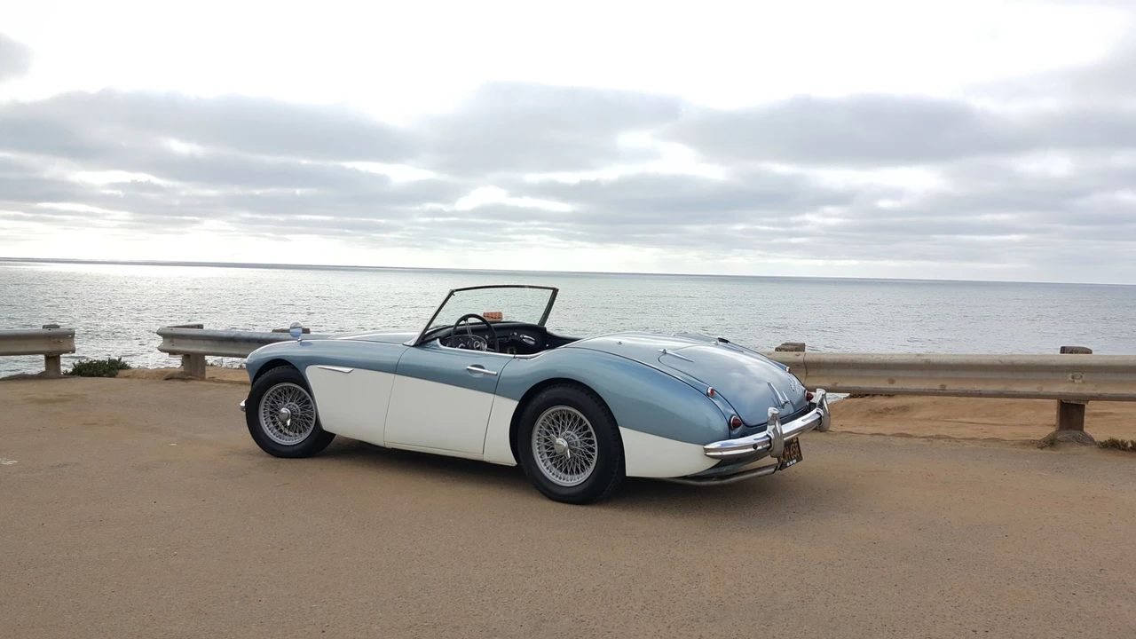 1960 Austin-Healey 3000 Mark I - Image 25 of 31