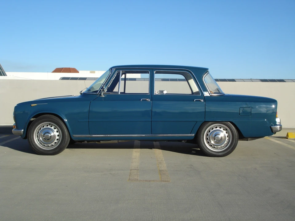 1967 Alfa Romeo 105/115 Series - Image 12 of 31